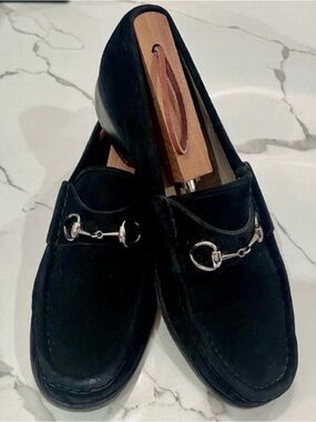 GUCCI Women's Authentic 8.5B Black Suede Silver Horse-bit Loafers